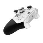 xbox-elite-wireless-controller-series-2-core-white-05-1665649633